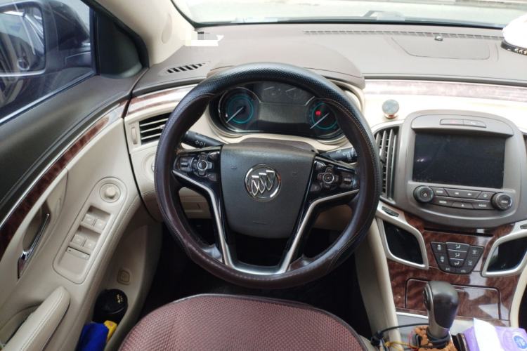 Used Buick LaCrosse 2013 2.4L SIDI Leading Comfort Version Steering Wheel