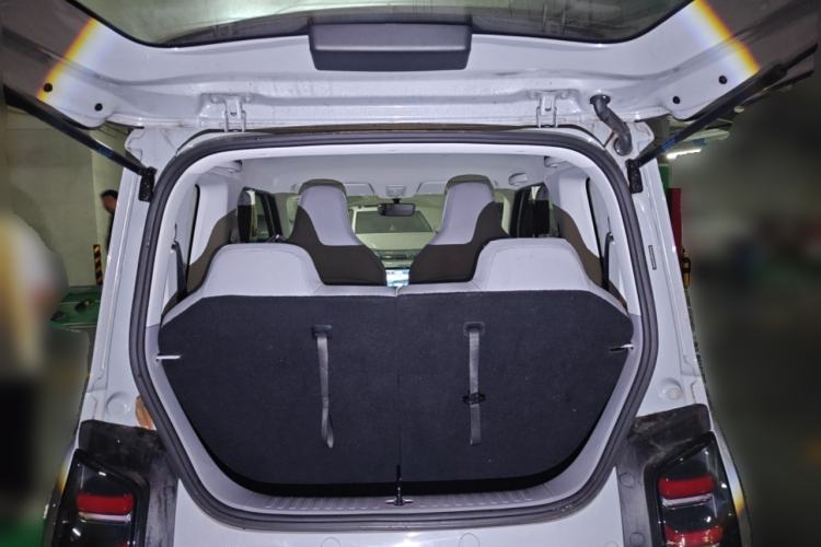 Used Wuling Air ev 2023 - Four Seats - Advanced Edition Trunk