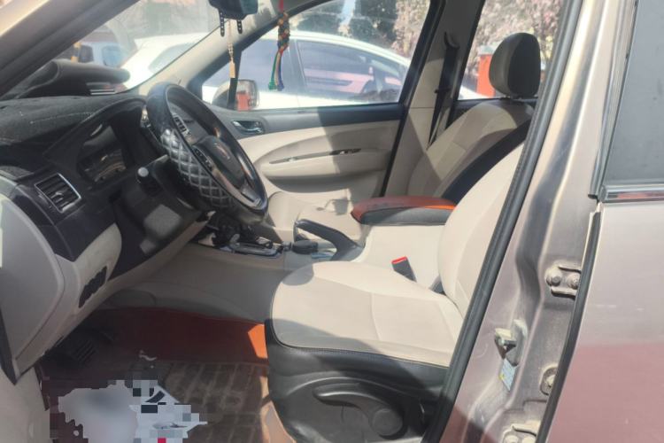 Used FORTHING Joyear XV 2015 1.6L CVT Luxury Model Left Front Seat