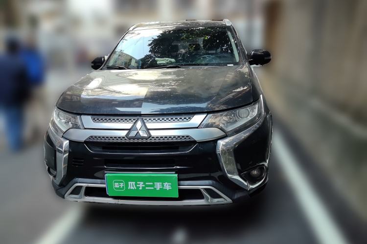 Used Mitsubishi Outlander 2019 2.0L Two-Wheel Drive Comfort Edition 5 Seats China VI Standard
