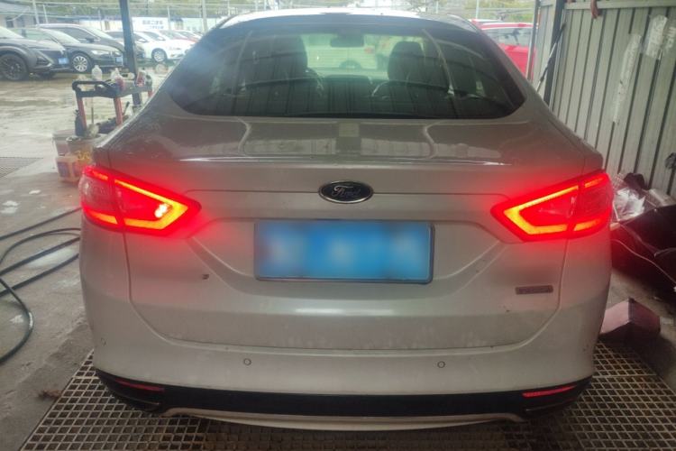 Used Ford Mondeo 2013 2.0L GTDi 200 Luxury Model