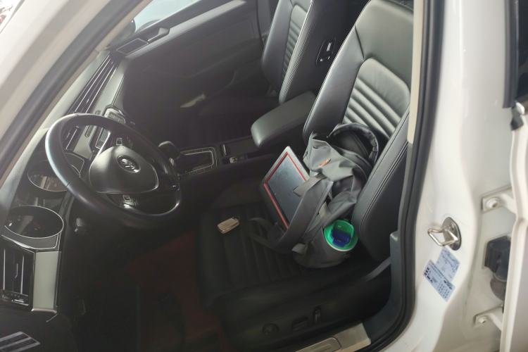 Used Volkswagen Magotan 2017 280TSI DSG Leading Edition Left Front Seat