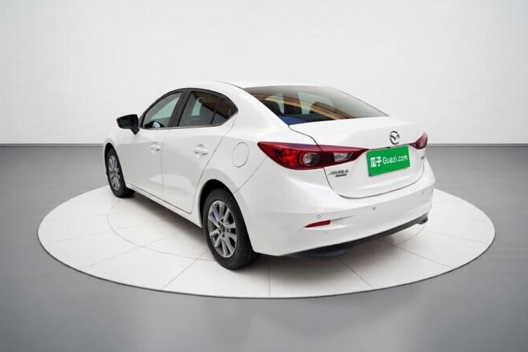 Used Mazda 3 Axela 2014 Sedan 1.5L Automatic Luxury Model