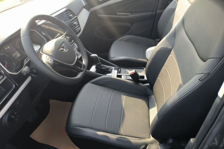 Used Jetta VS5 2022 280TSI Automatic Enjoyment Model
