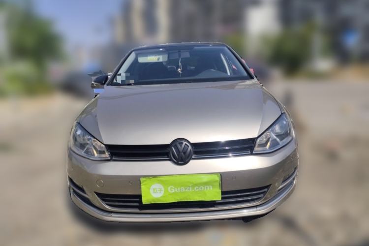 Used Volkswagen Golf 2017 230TSI Automatic Comfort Edition – Celebrating Milestone of One Million Units Front