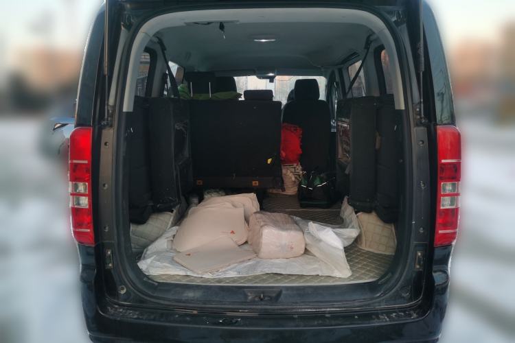 Used JAC Refine M3 2022 1.8L 7-seat Standard Edition Trunk