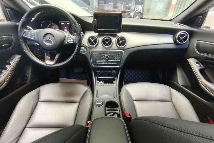 Used Mercedes-Benz CLA 2015 CLA 200