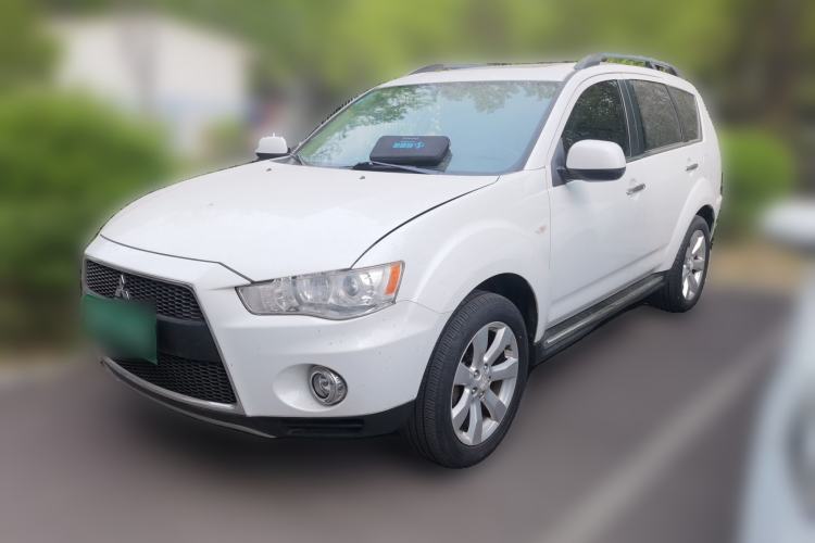 Used Mitsubishi Outlander 2011 Kijang 3.0 Luxury Edition