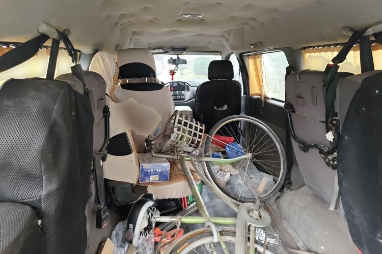 Used FORTHING Lingzhi 2013 M5 Q7 2.0L 7-Seater Long-Wheelbase Comfort Model