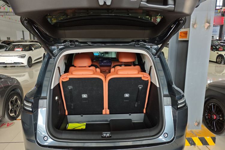 Used Leapmotor C16 2024 Range-Extended 200 Luxury Edition