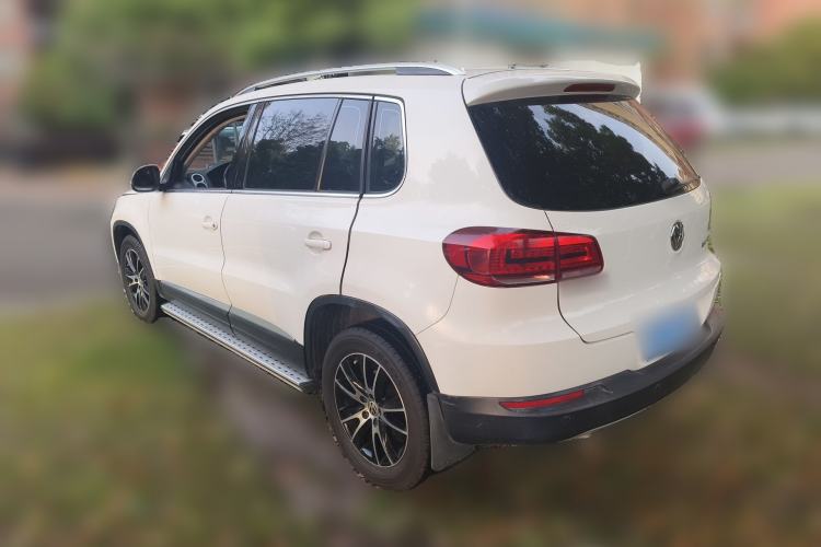 Used Volkswagen Tiguan 2013 1.8TSI Automatic Two-Wheel Drive Luxury Model Rear Left 45 Deg