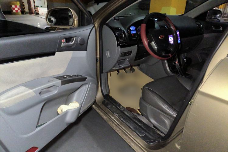 Used Geely Auto Classic Emgrand 2013 Sedan 1.5L Manual Entry-Level Model
