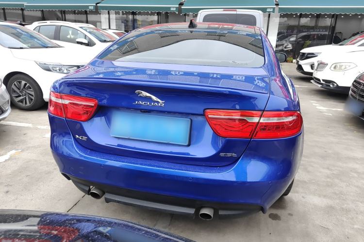 Used Jaguar XE 2018 2.0T 250 PS Two-Wheel-Drive R-Sport Sport Edition