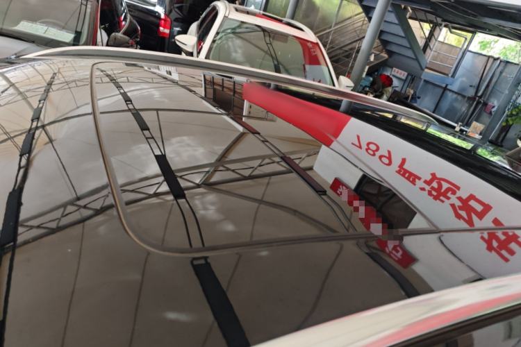 Used Lincoln MKC 2017 2.0T Two-Wheel Drive Deluxe Edition