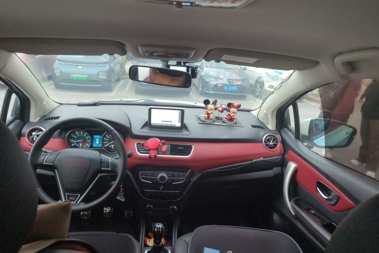 Used Haval H1 2015 1.5L Manual Luxury Model
