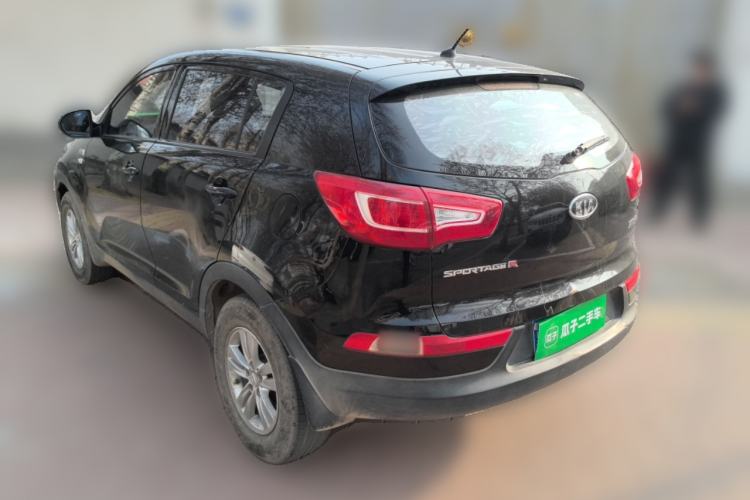 Used Kia Sportage R 2012 2.0L Manual Two-Wheel Drive GL Trim
