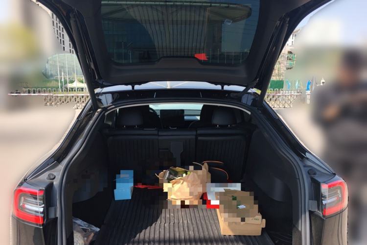 Used Tesla Model Y 2023 Rear-Wheel-Drive Version