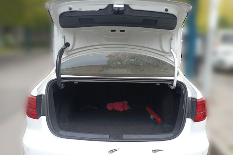 Used Volkswagen Sagitar 2018 1.6L Automatic Comfort Model
