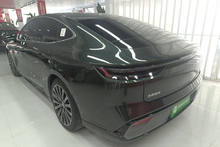 Used Geely Galaxy 8 2025 130km EM-P Starship Edition Rear Left 45 Deg