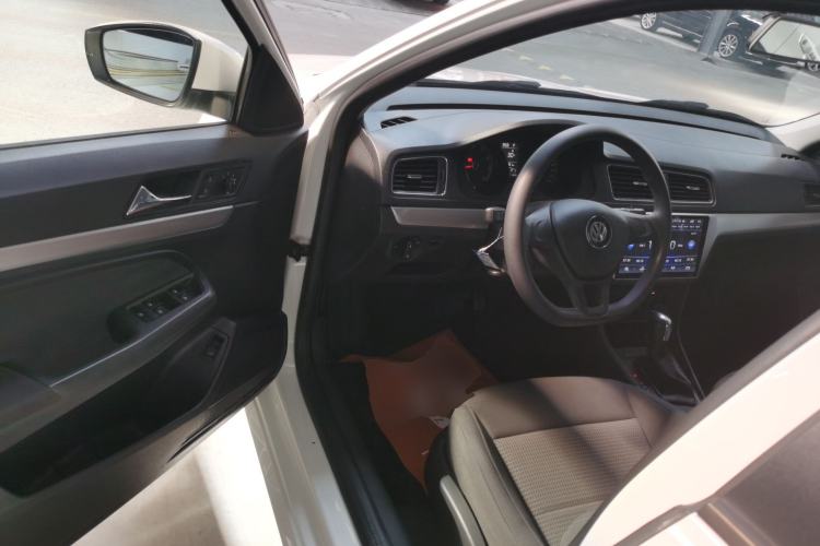 Used Volkswagen Lavida 2017 1.6L Automatic Fashion Edition
