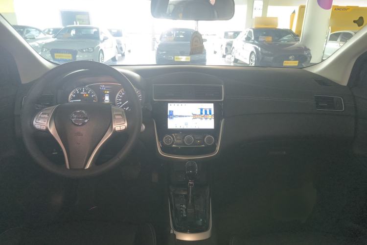 Used Nissan Tiida 2021 1.6L CVT Smart Drive Edition Center Console