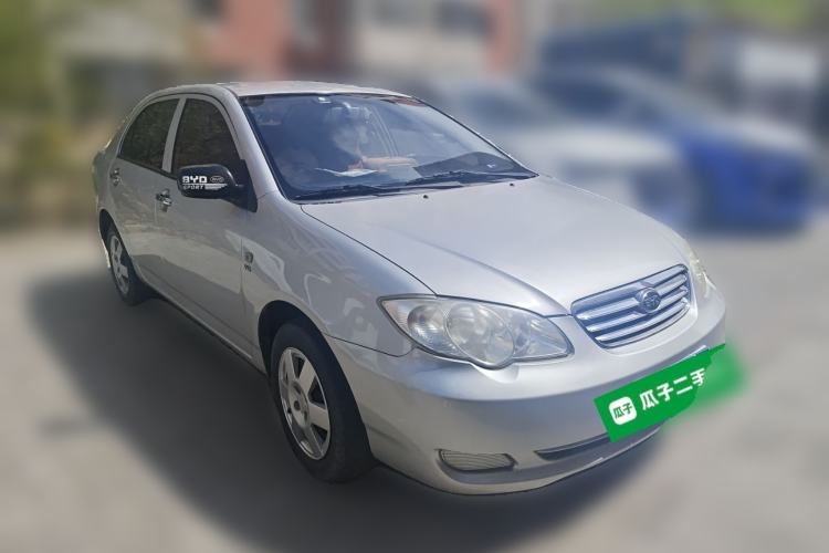 Used BYD F3 2012 Energy-Saving Model 1.5L Manual Comfort Version Front Right 45 Deg