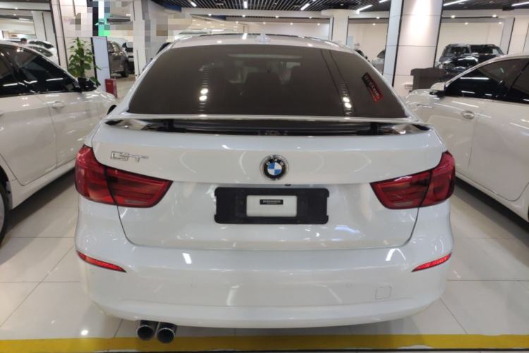 Used BMW 3 Series GT 2019 320i Sport Edition Rear