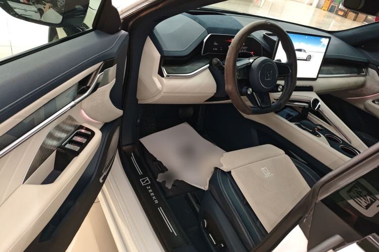 Used Zeekr 001 2023 WE Edition 86 kWh
