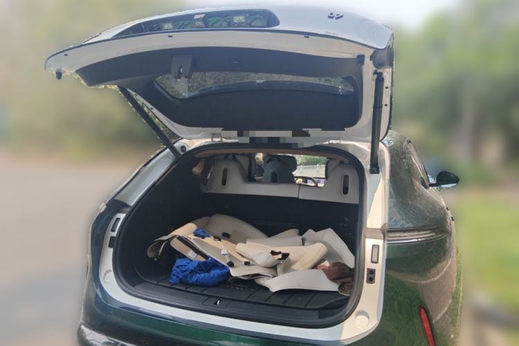 Used Avatr 07 2024 Max Extended-Range Edition Trunk