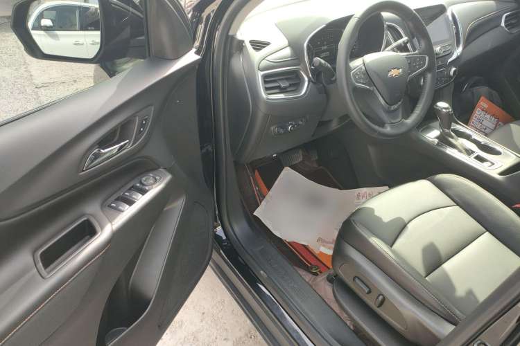 Used Chevrolet Equinox 2018 535T Automatic YuJie Edition