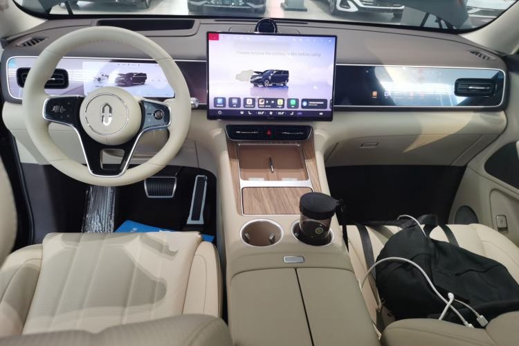 Used Hima AITO M7 2026 Model Range-Extending Max All-Wheel Drive 5-Seater Version
