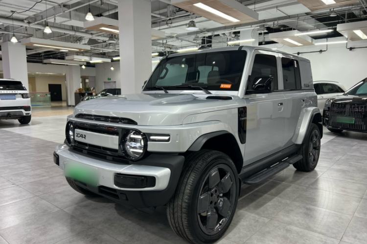 Used iCAR V23 2025 501 Four-Wheel Drive Advanced Version