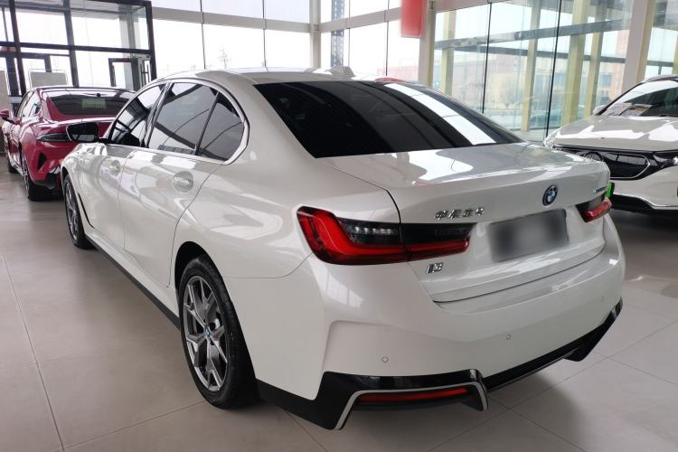 Used BMW i3 2024 eDrive 35 L
