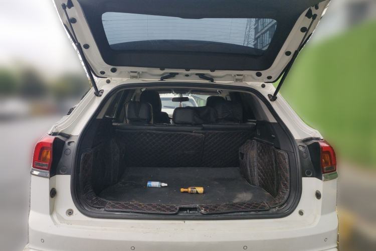 Used Zotye Domy X7 2017 1.8T Manual Luxury Model