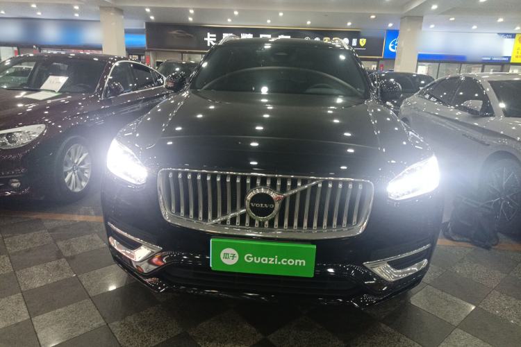 Used Volvo XC90 2023 B5 SmartDrive Luxury Edition 7 Seats
