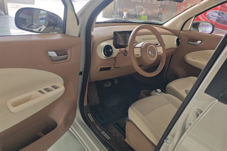 Used Wuling Hongguang MINIEV 2025 Four-Door Version Advanced Edition
