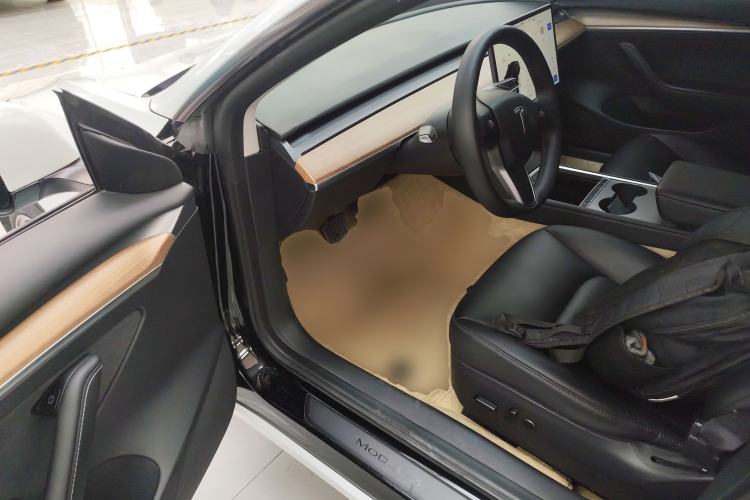 Used Tesla Model 3 2022 Rear-Wheel-Drive Version
