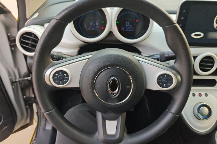 Used ORA Black Cat 2021 351 km Luxury Version
