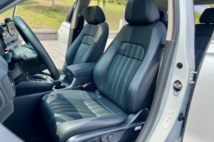 Used Honda Breeze 2023 240TURBO Two-Wheel-Drive Luxury Edition 5 Seats