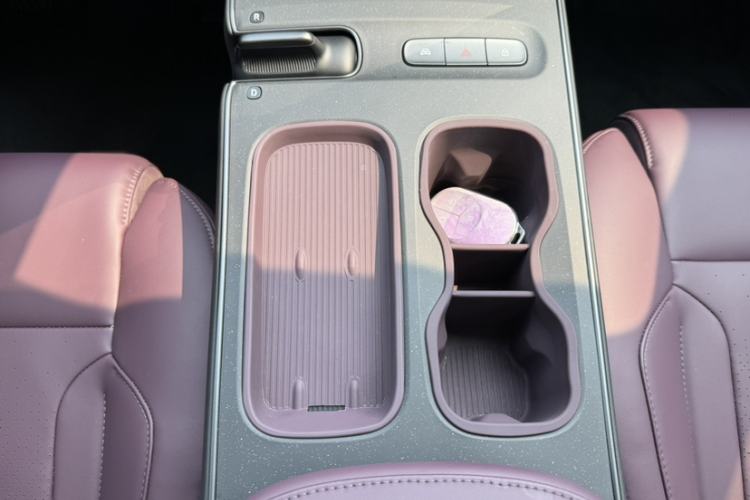 Used Nio ET5T 2024 75kWh Touring Gear Lever