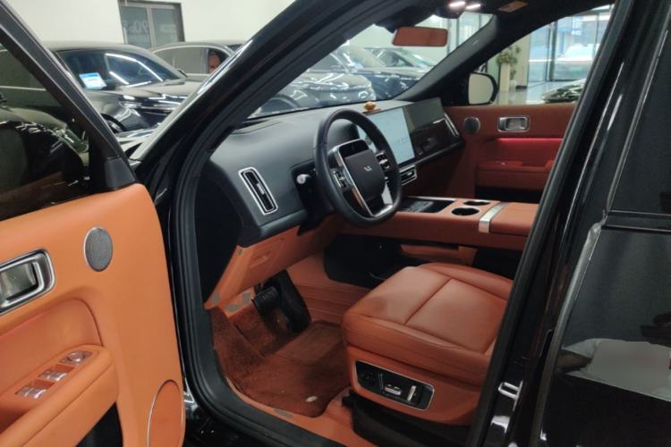 Used Li Auto L9 2024 Ultra Model

