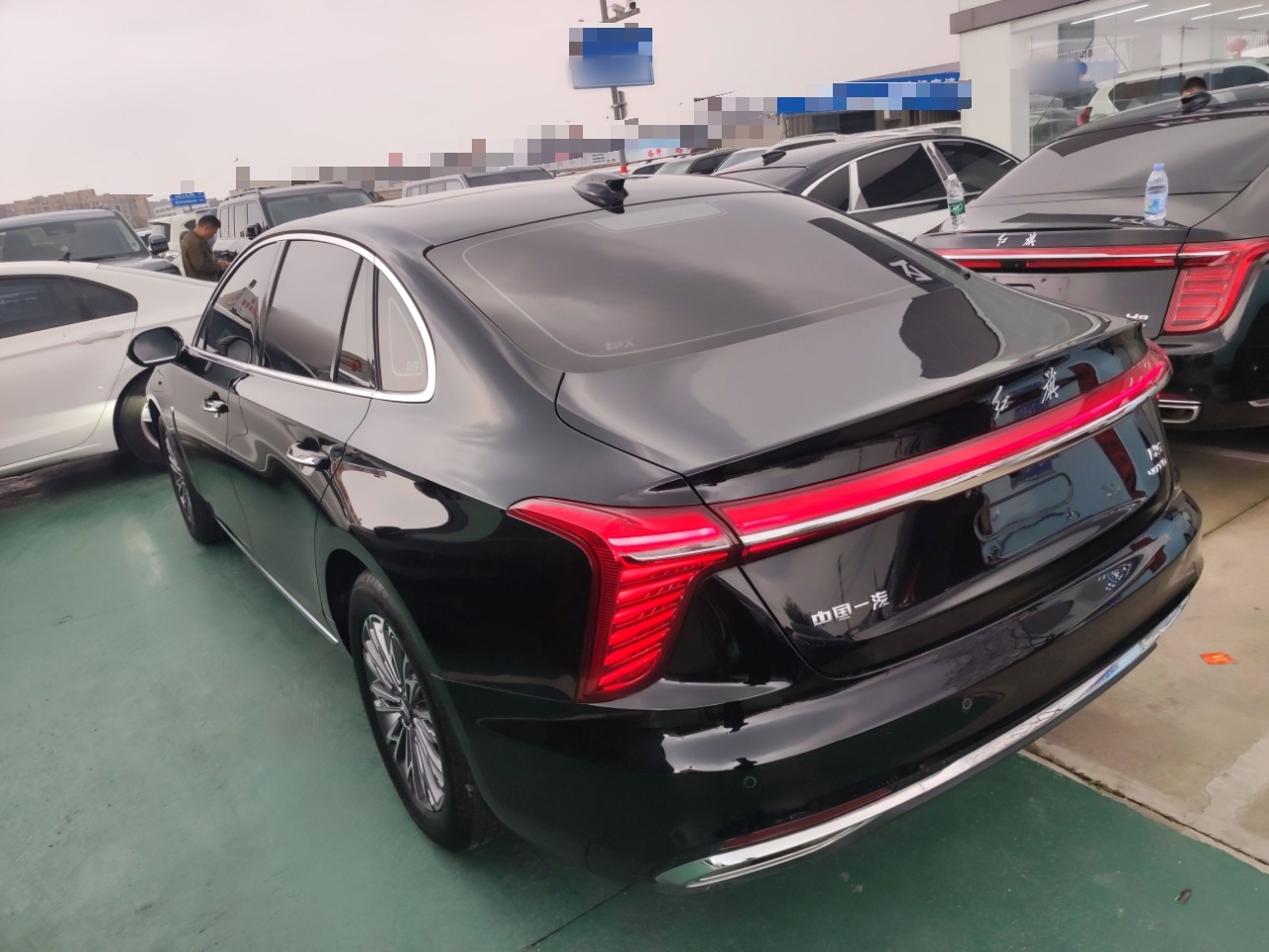 Hongqi H5 2024 2.0T Automatic Smart Connect Flagship Edition - Chinese Trim Xiang — снимка 8