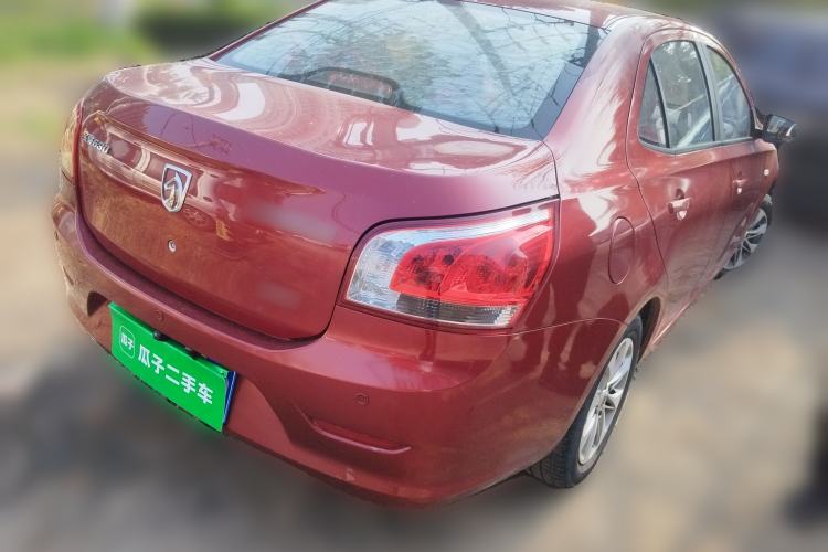 Used Baojun 630 2013 1.5L automatic comfort version Rear Right 45 Deg