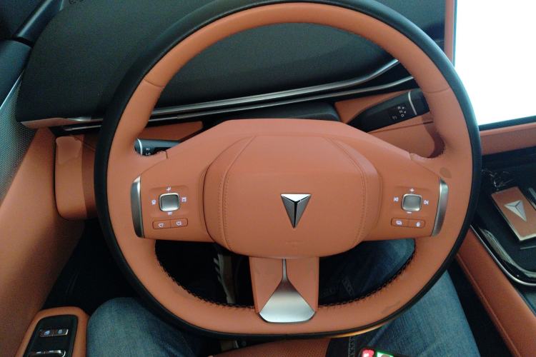 Used Deepal S05 2024 510Max Pure Electric Version Steering Wheel