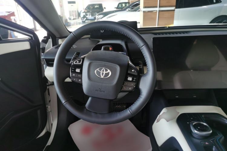 Used Toyota bZ5 2025 Model 550 PRO Smart Driving Edition