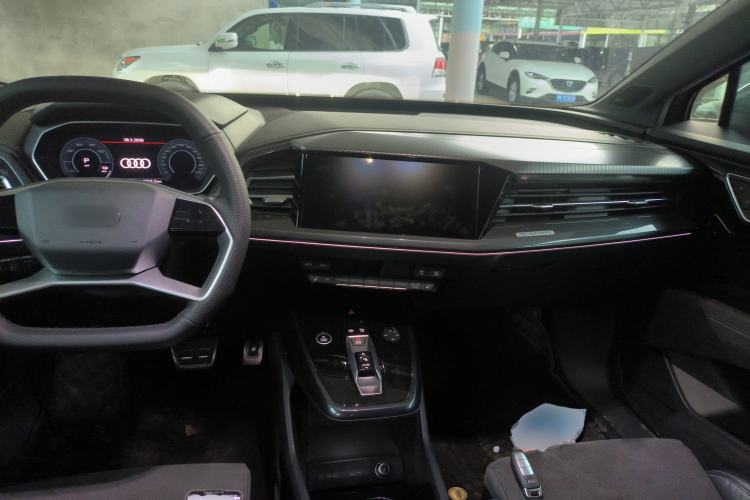 Used Audi Q4 e-tron 2023 50 e-tron quattro Creation Edition
