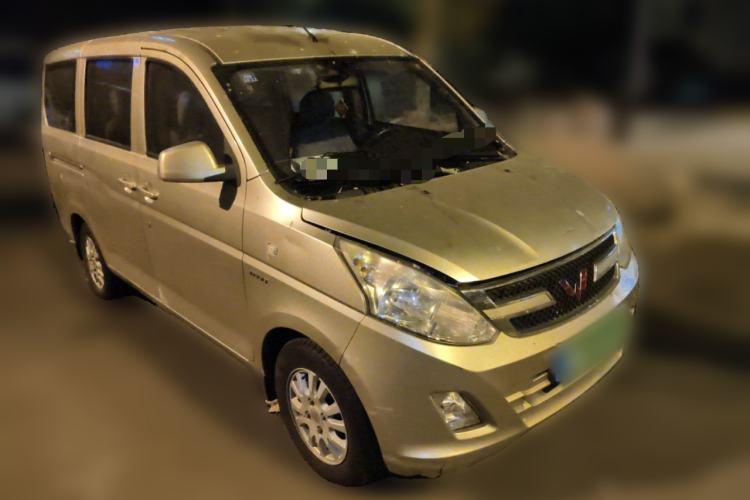 Used Wuling Rongguang V 2016 1.5L Standard Version