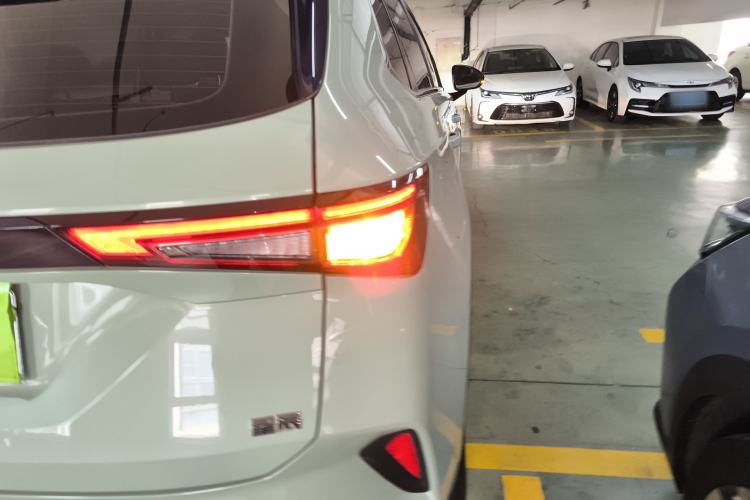 Used Wuling Asta 2021 1.5T CVT Starlight Edition
