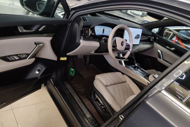 Used BYD Tang New Energy 2022 DM-p 215 km All-Wheel-Drive Deluxe Model Driver Seat