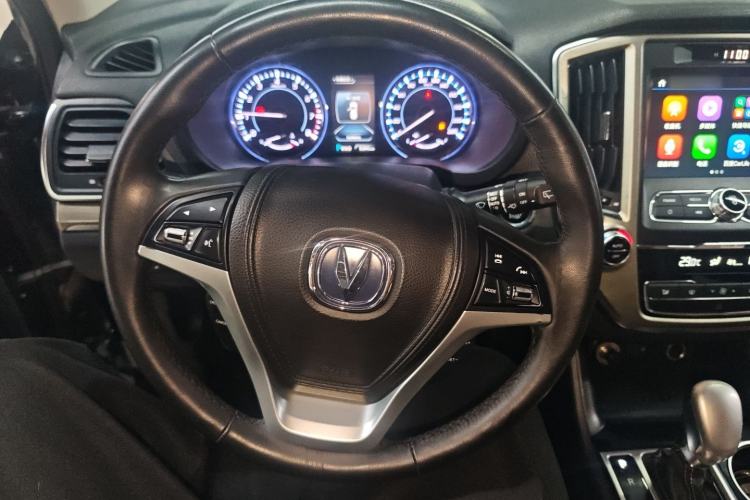 Used Changan CS95 2017 2.0T Two-Wheel Drive Zhitu Edition